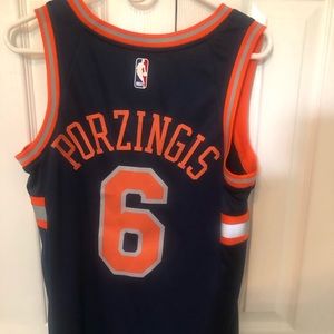 Knicks Porzingis jersey.  #6.  Never worn.  Purchased at MSG.